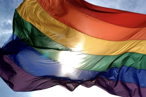 F4366877-90B1-450E-94AC-F1CC4534E0F2